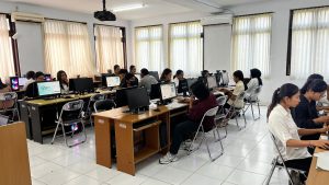 Read more about the article TUK PPG UPMI Bali Diikuti 399 Peserta, Pelaksanaan Ujian Berjalan Tertib dan Lancar